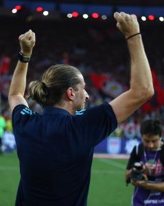 Filipe Luís, técnico do Flamengo, em ação em 2025