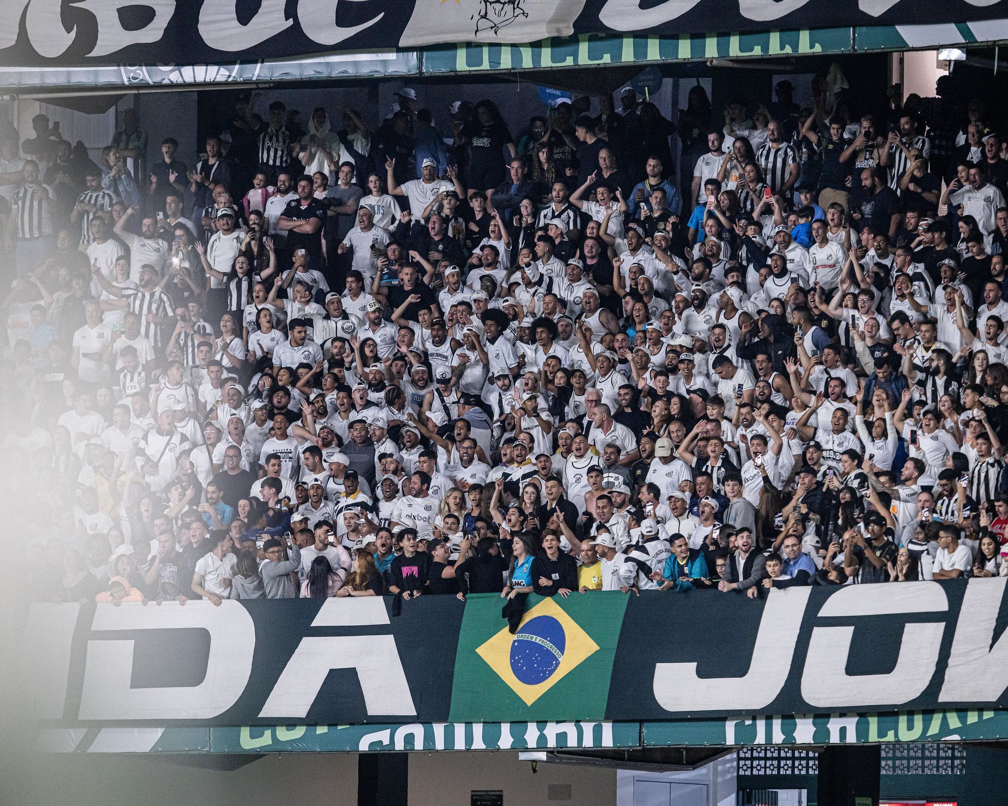 Santos vende dois mandos de campo no Brasileiro para empresa; veja valor