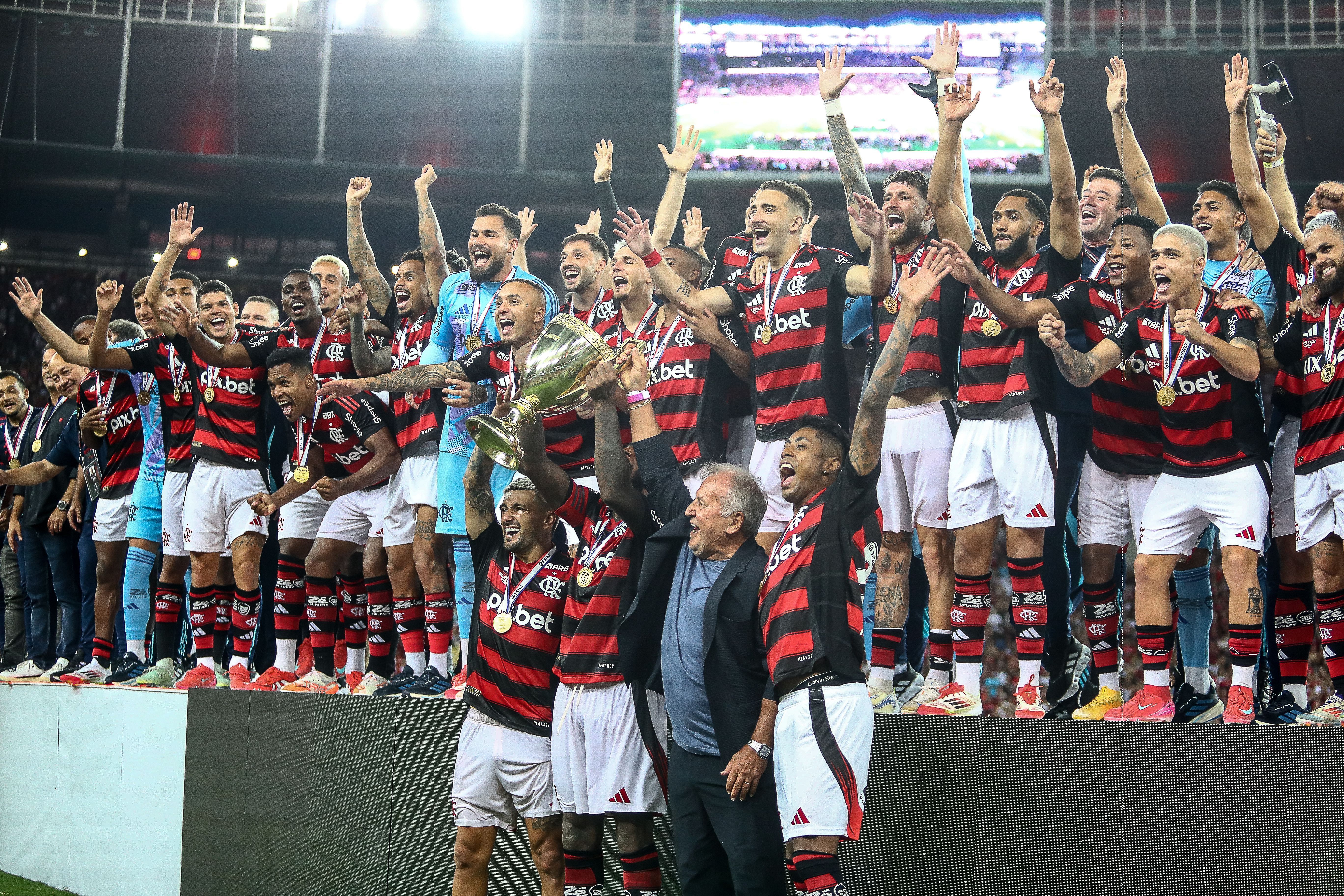 Flamengo confirma hegemonia com mais títulos do que rivais no século XXI