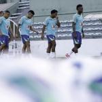 Seleção Brasileira: Dorival tem 'conversa especial' com Vini Jr e Endrick
