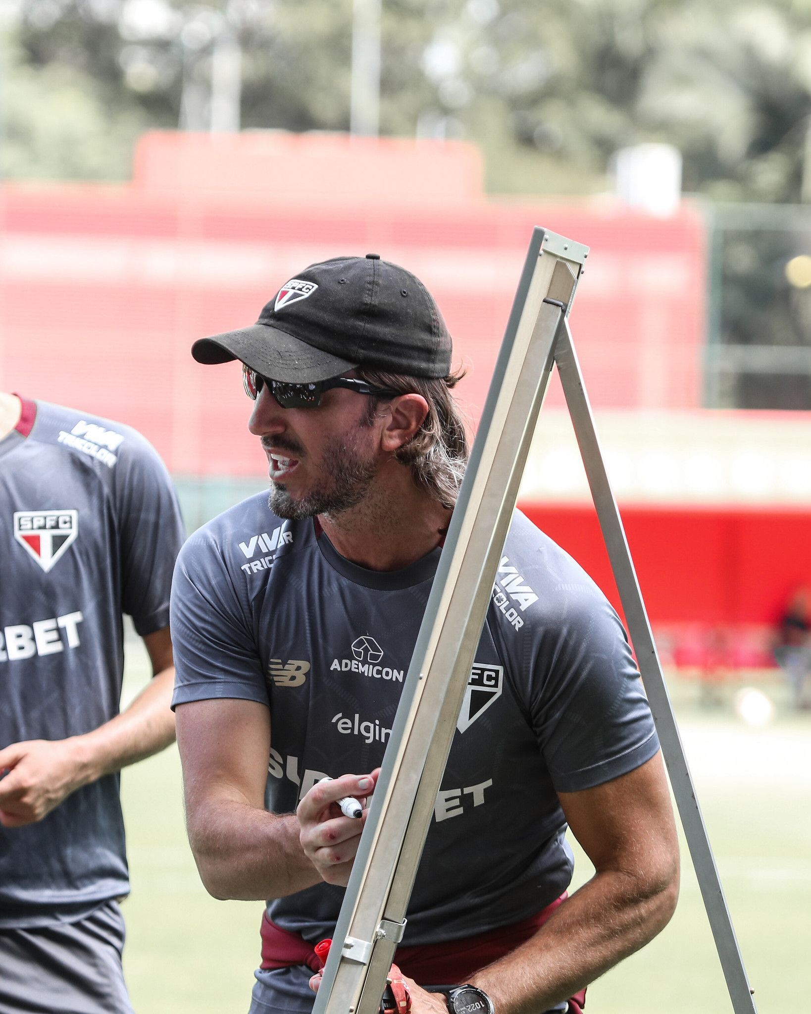 São Paulo volta aos treinos após dia de avaliações físicas