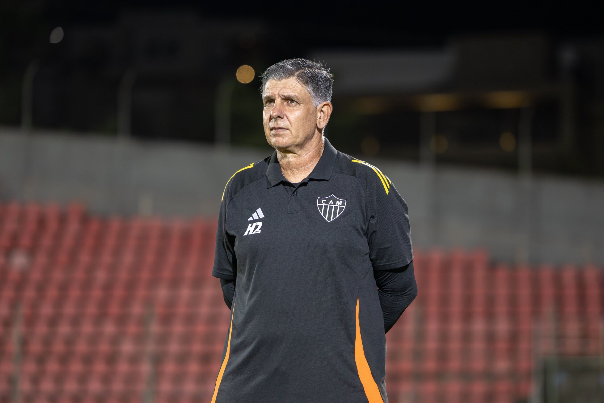 Atlético demite Guilherme Dalla Déa do comando técnico da equipe sub-20
