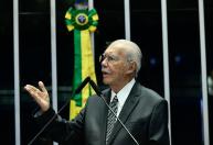 José Sarney é internado com pneumonia em hospital de São Luís