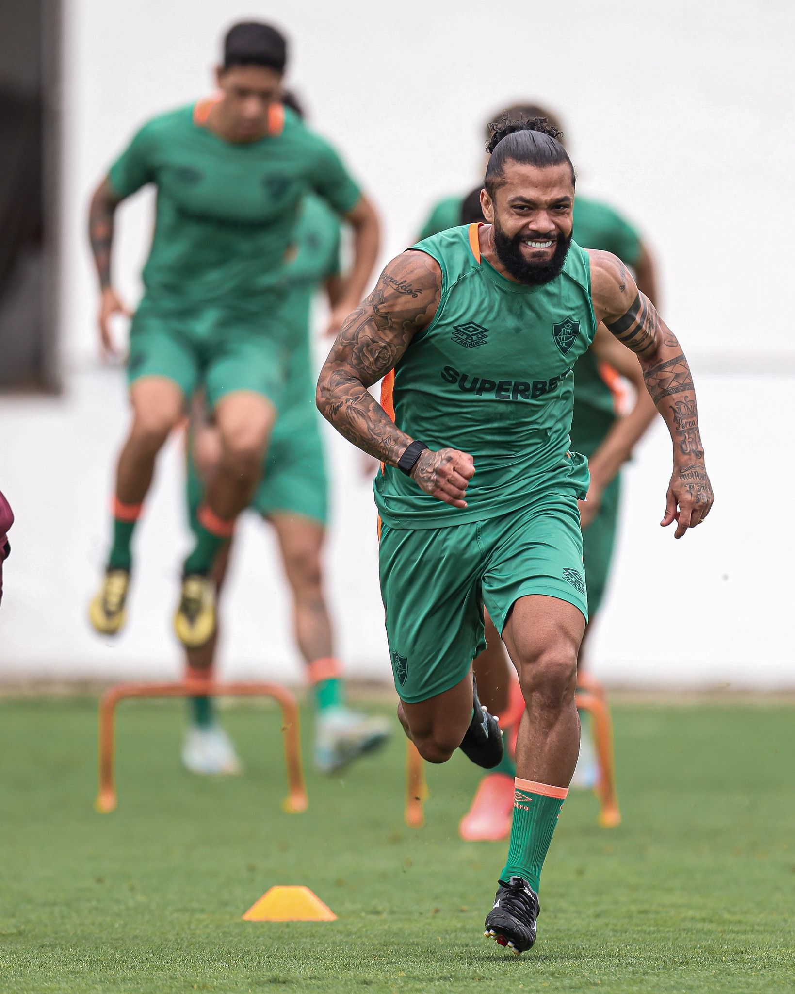 Otávio tem grave lesão constatada no Fluminense; veja os próximos passos