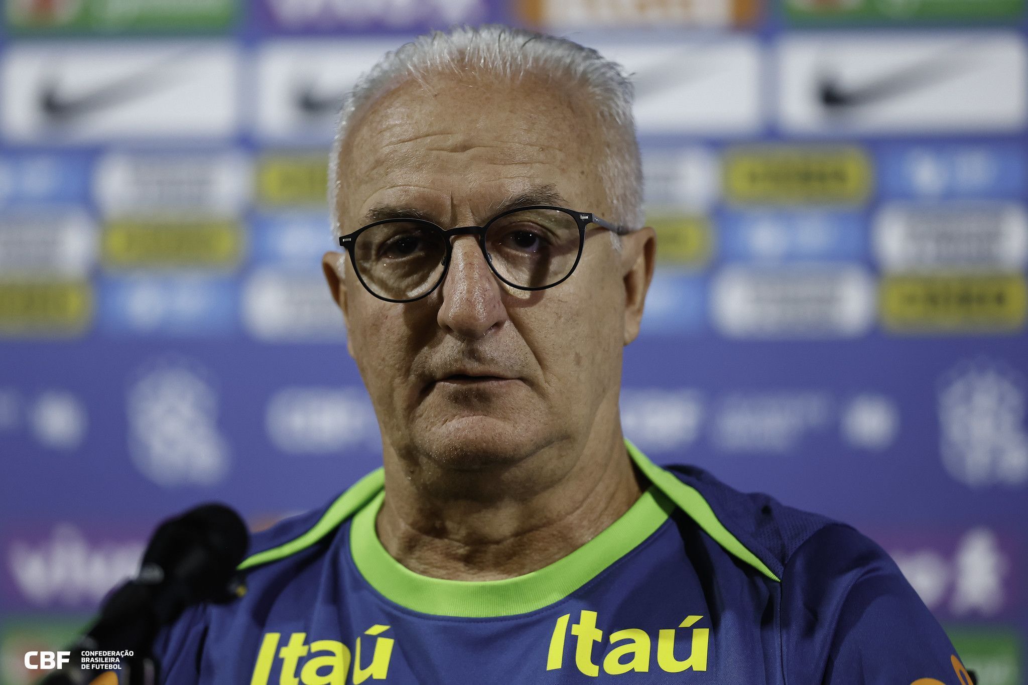 Comentarista dispara contra Seleção Brasileira e pede saída de Dorival Júnior