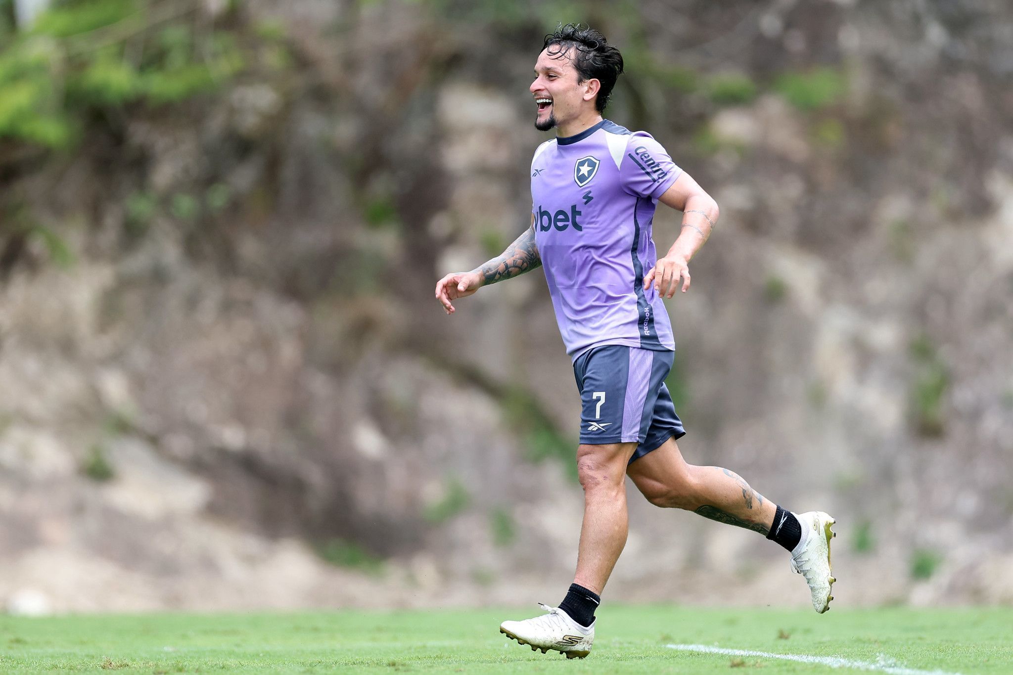 Escalação do Botafogo: Artur deve voltar ao time contra o Juventude