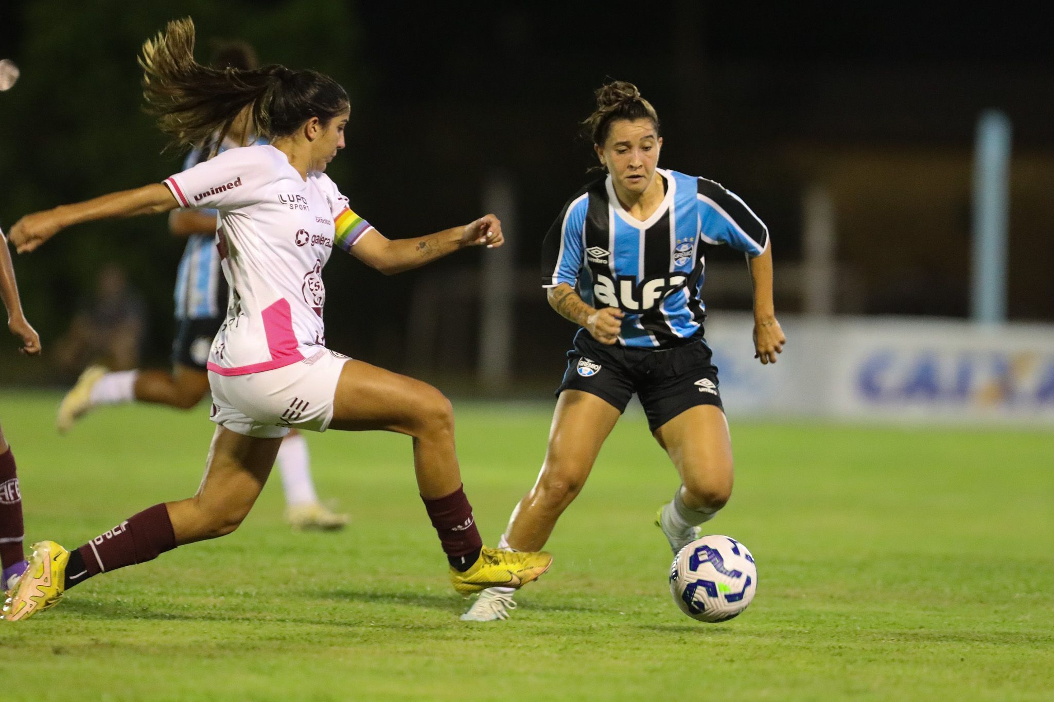 Com expulsões, Grêmio e Ferroviária empatam pelo Brasileiro Feminino