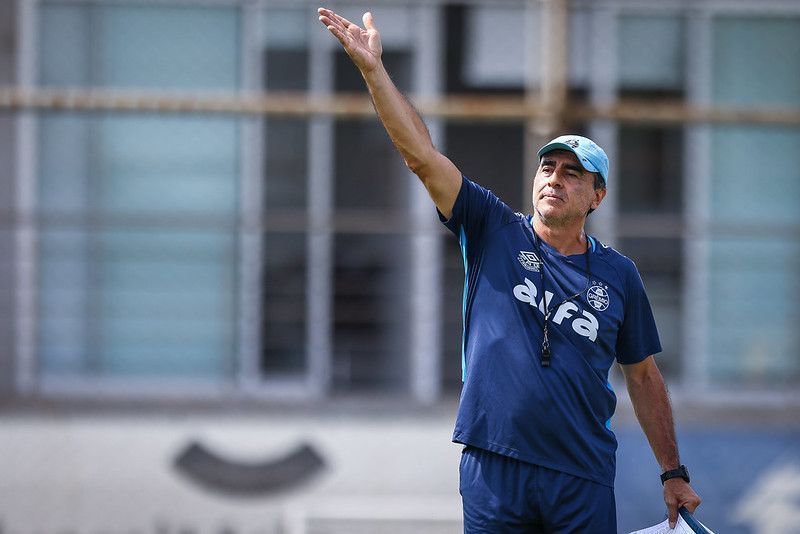 Técnico do Grêmio revela principal desafio para o começo do Brasileirão