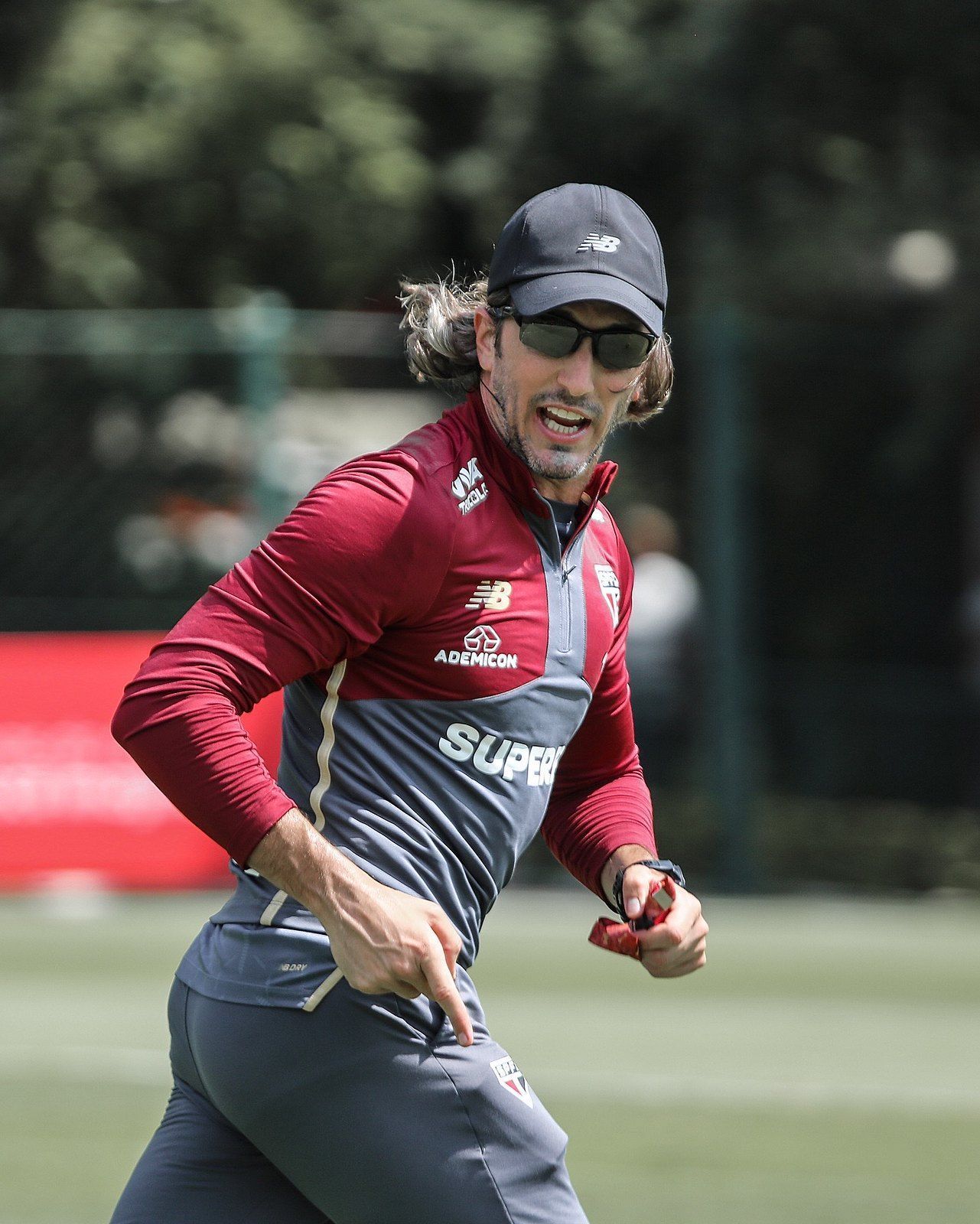 Desfalcado, São Paulo estreia contra o Sport no Brasileiro por afirmação