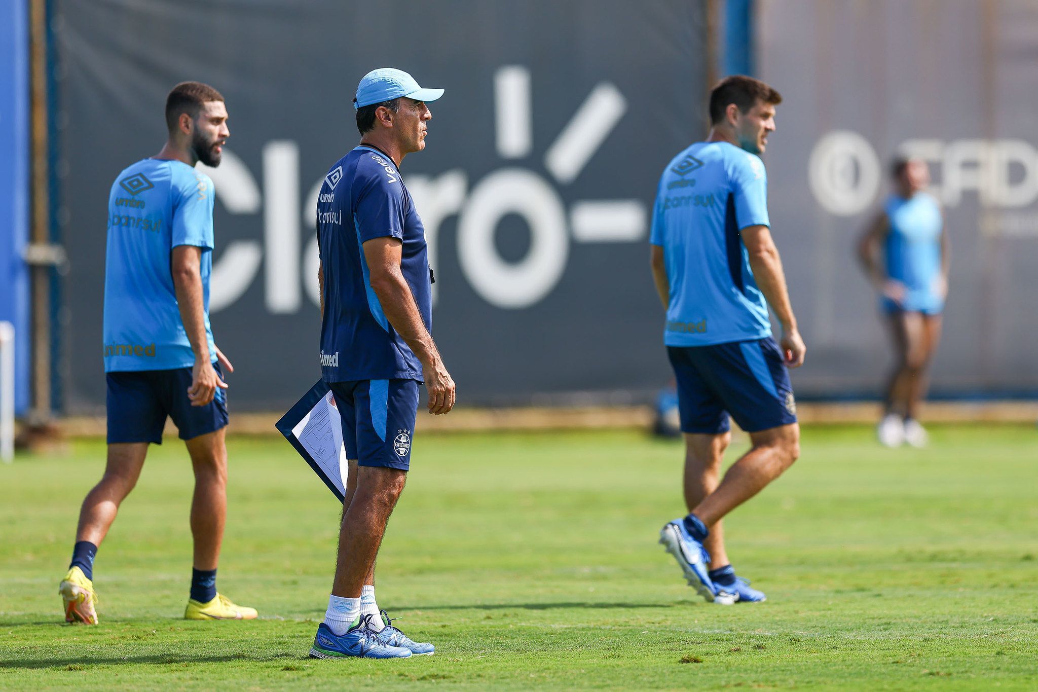 Grêmio inicia o Brasileirão tentando recuperar bom momento em 2025