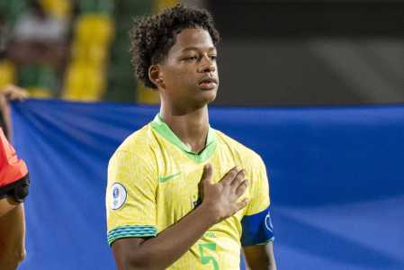 Zé Lucas, volante do Sport e da Seleção Brasileira Sub-17