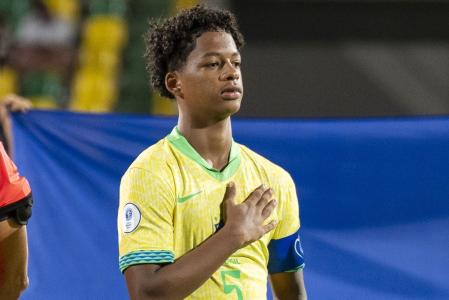 Zé Lucas, volante do Sport e da Seleção Brasileira Sub-17