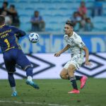 Reforço estreia pelo Atlético em derrota para o Grêmio; veja números