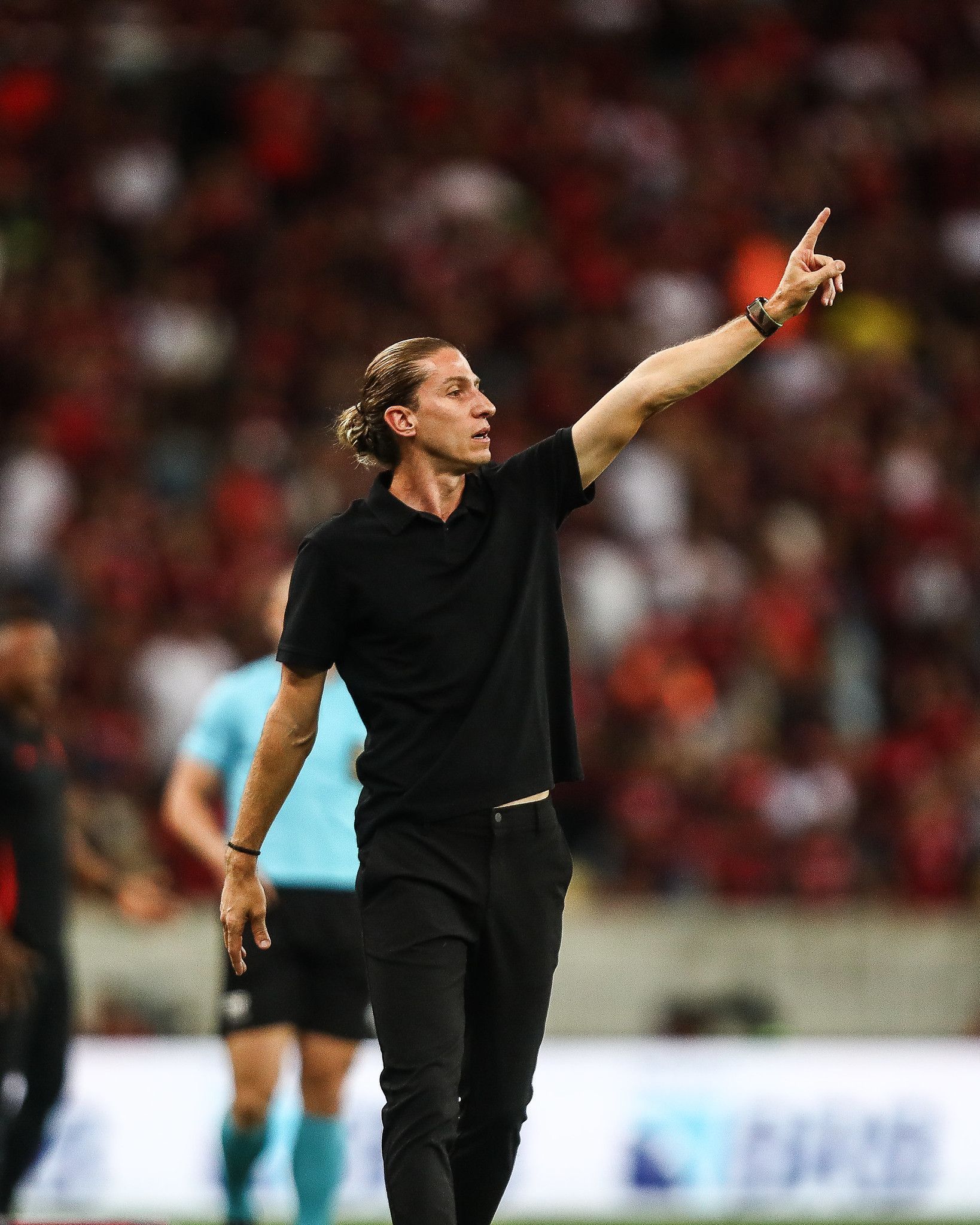 Filipe Luís lamenta estreia do Flamengo no Campeonato Brasileiro