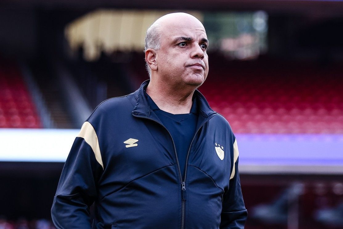Presidente do Sport faz reunião com Pepa e revela preocupações com fase do clube