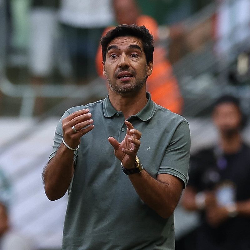 Abel Ferreira, do Palmeiras, se desculpa após entrevista polêmica e protestos da torcida