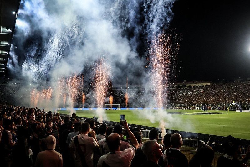 Vasco define local para jogar clássico contra o Flamengo e aguarda aprovação
