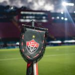 Reunião do conselho do Vitória tem confusão, mas contas de 2024 são aprovadas