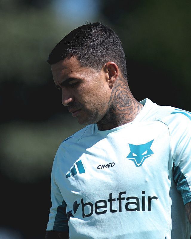 Multa de Dudu no Cruzeiro supera R$ 60 milhões; saiba detalhes