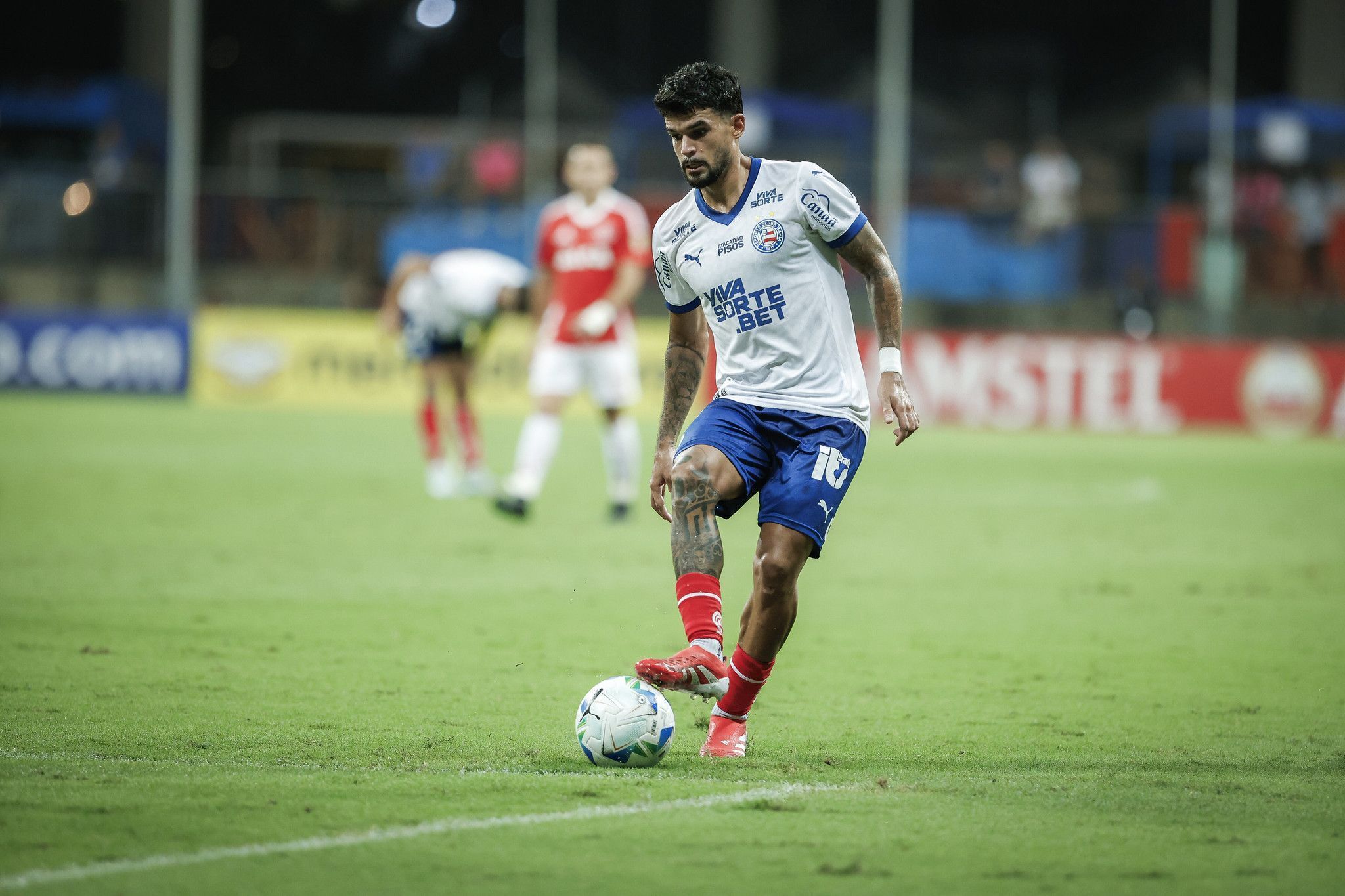 Ceni expõe atitude de Renato Paiva e manda recado ao Botafogo sobre Cauly