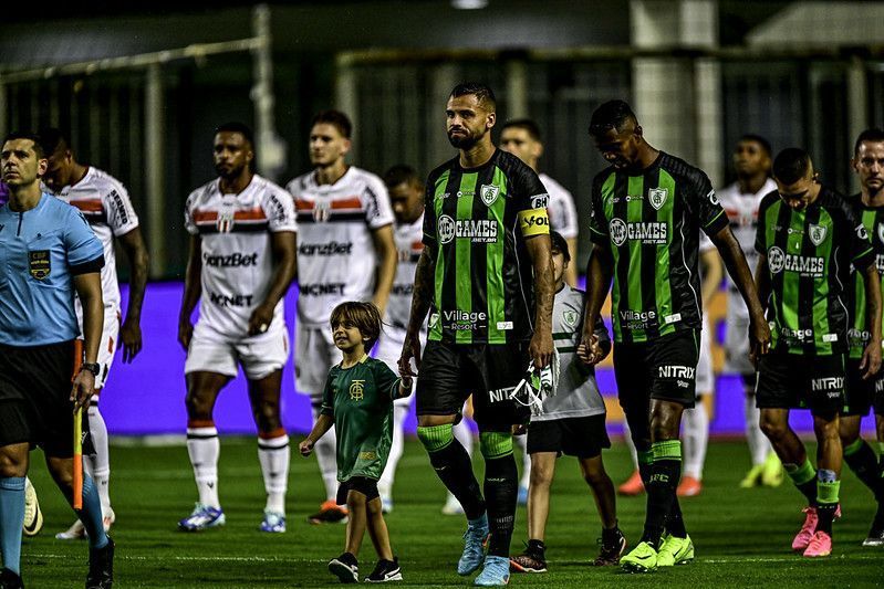 Titular do América ostenta marca impressionante na temporada 2025; saiba qual