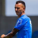 São Paulo dá 'chapéu' no Inter e encaminha contratação de Iago Borduchi
