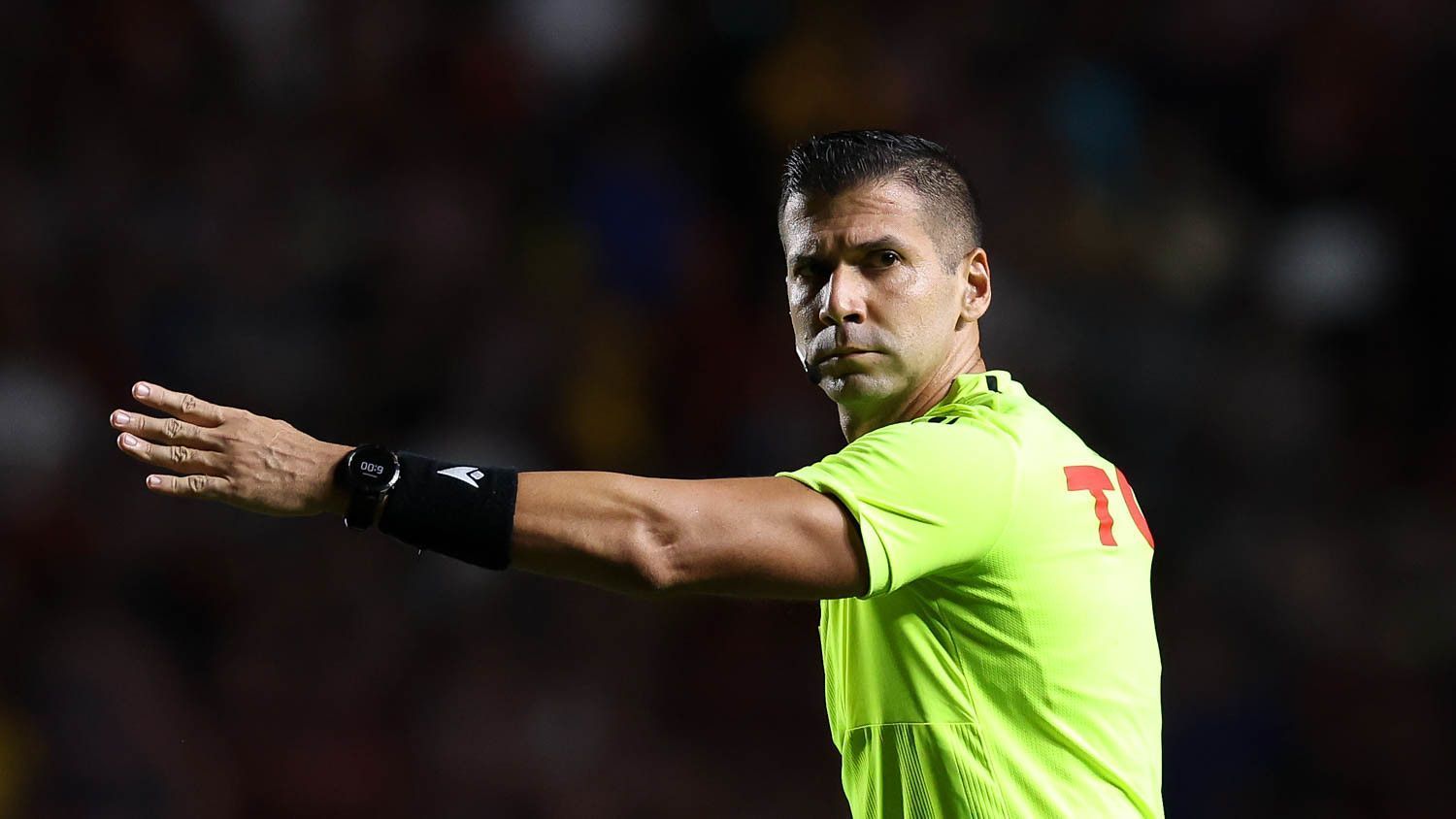 Sport x Palmeiras: confira análise do VAR sobre pênalti polêmico em Raphael Veiga