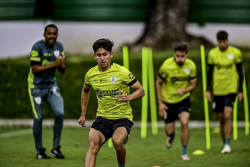 Miguelito, do América, será julgado na próxima semana em caso de injúria racial
