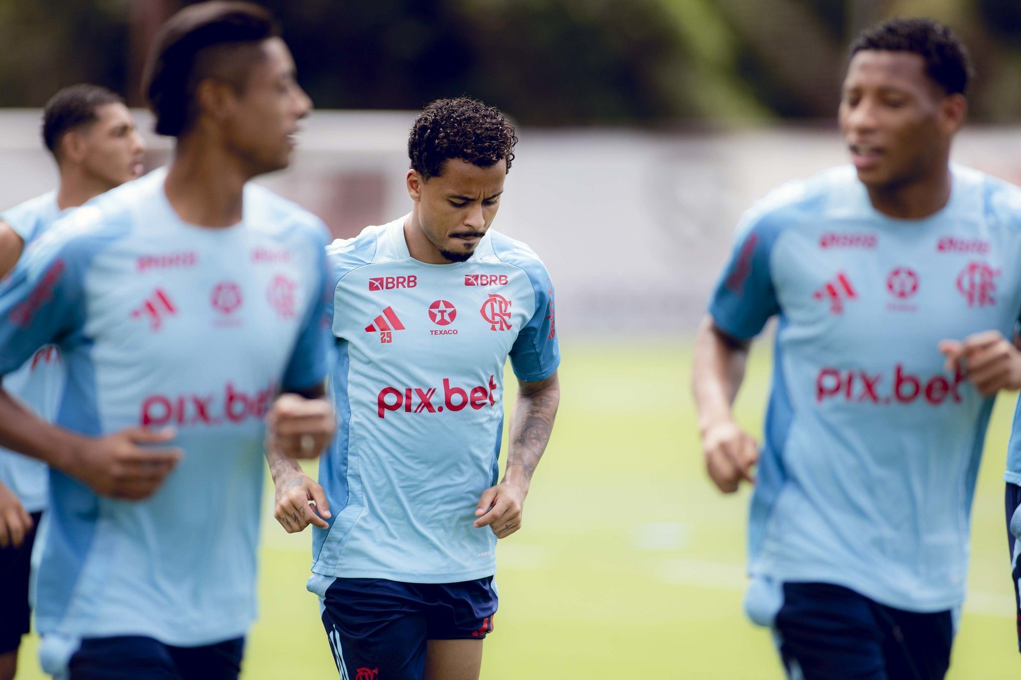 Escalação do Flamengo: Filipe Luís tem opções para o jogo contra o Central Córdoba