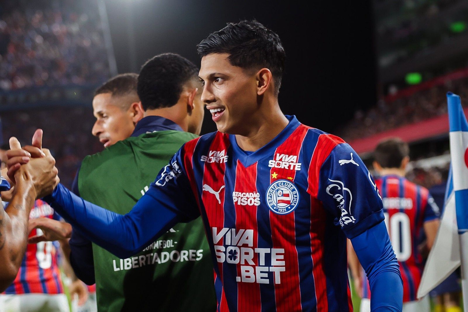 Erick Pulga celebra gol histórico do Bahia na Copa Libertadores
