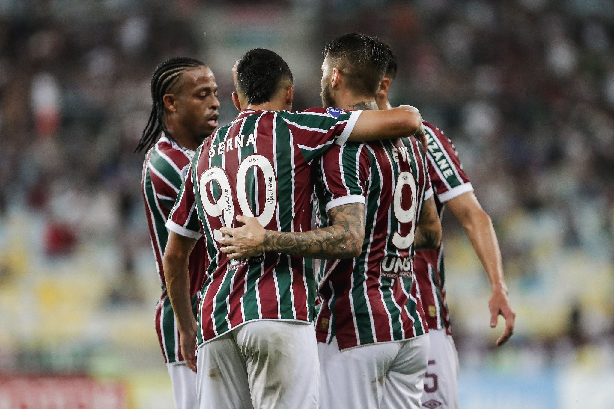 Renato aplica seu estilo no Fluminense e inicia com ótimo desempenho