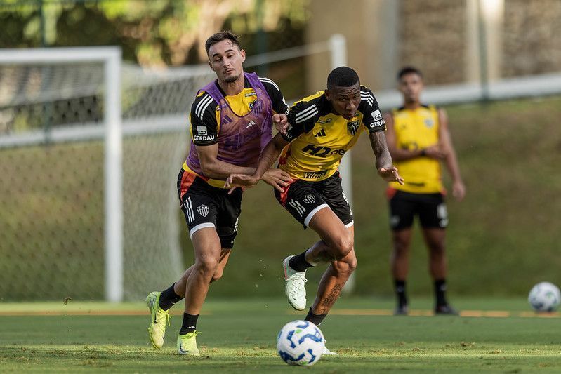 Antes de viagem a Santos, Atlético perde mais um jogador por lesão