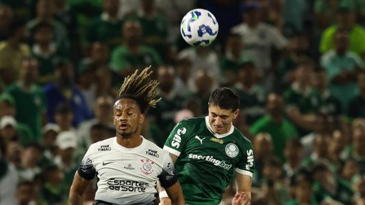Palmeiras e Corinthians em ação