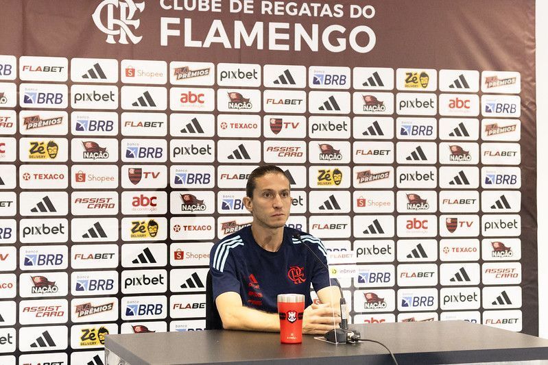 Filipe Luís sobre indiciamento de Bruno Henrique: 'Tem presunção de inocência'