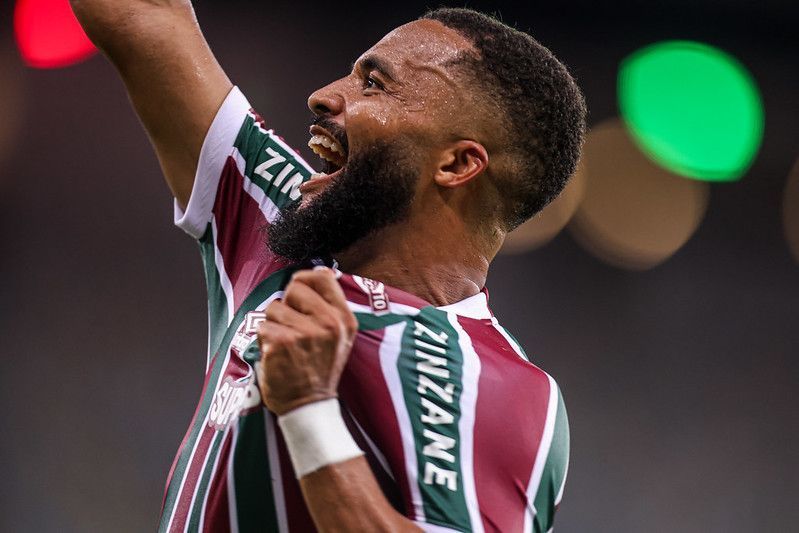 Fluminense x Santos: Samuel Xavier provoca Neymar após gol e discussão