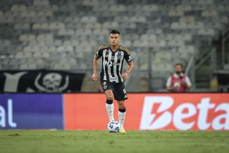 Fausto Vera em atuação pelo Atlético