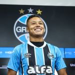 Marlon revela conversas com jogadores do Cruzeiro antes de saída para o Grêmio