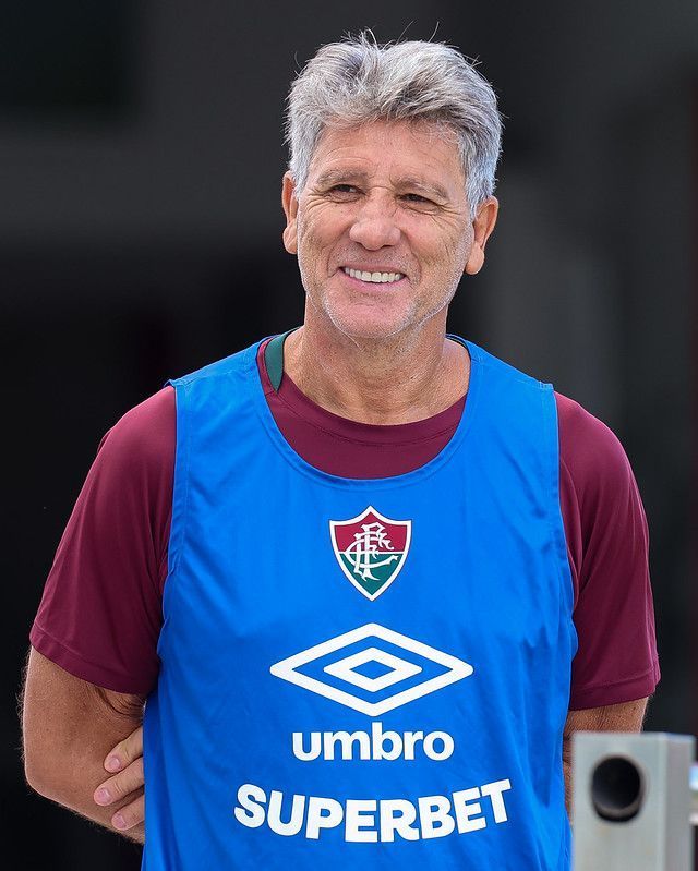 Sequência vitoriosa faz Renato atingir marca histórica como técnico do Fluminense
