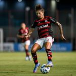 Flamengo vence no Brasileiro Feminino e 'empurra' Cruzeiro para a liderança