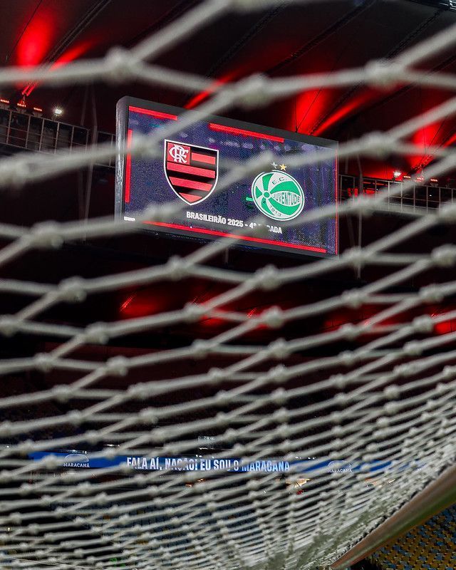 Escalação do Flamengo: Filipe Luís surpreende em formação contra o Juventude