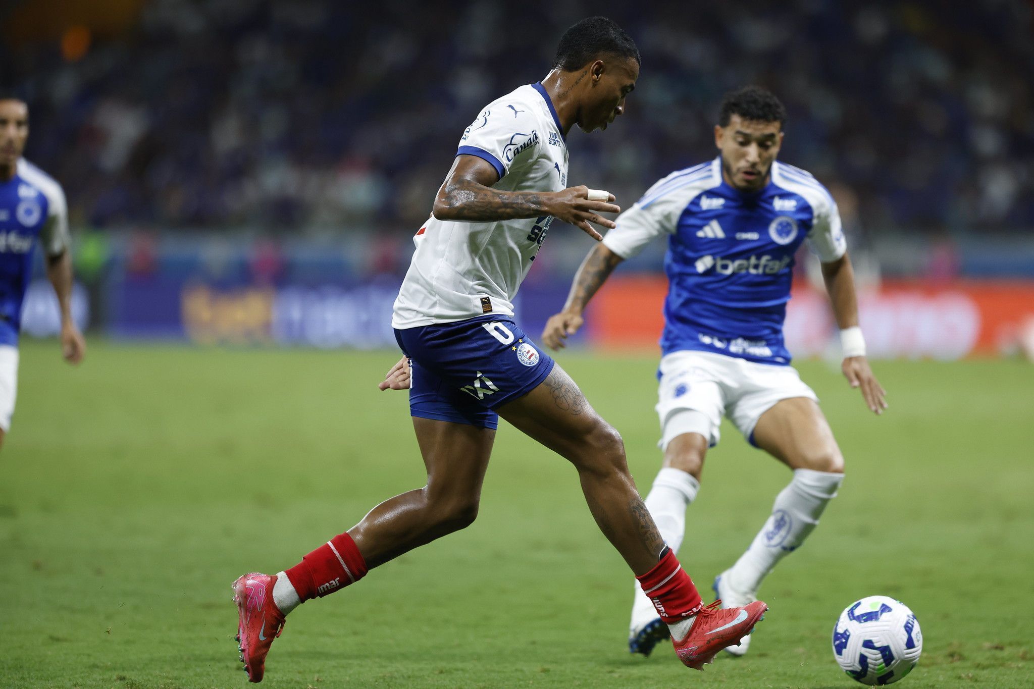 Após goleada diante do Cruzeiro, Jean Lucas detona atuação do Bahia