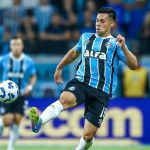 Vice do Grêmio dispara contra arbitragem do GreNal: 'Pênalti claríssimo'