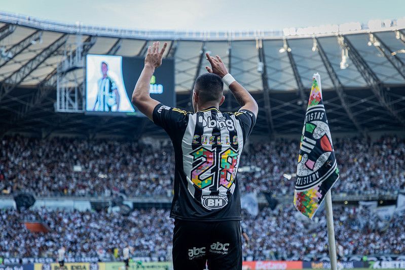 Cuello, destaque do Atlético em vitória contra o Botafogo, quebra longo jejum