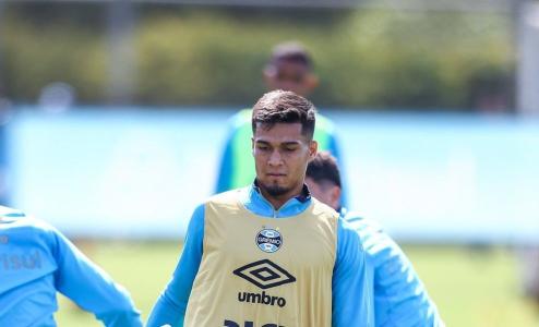 Arezo não está presente na lista gremista para o jogo em Mendoza