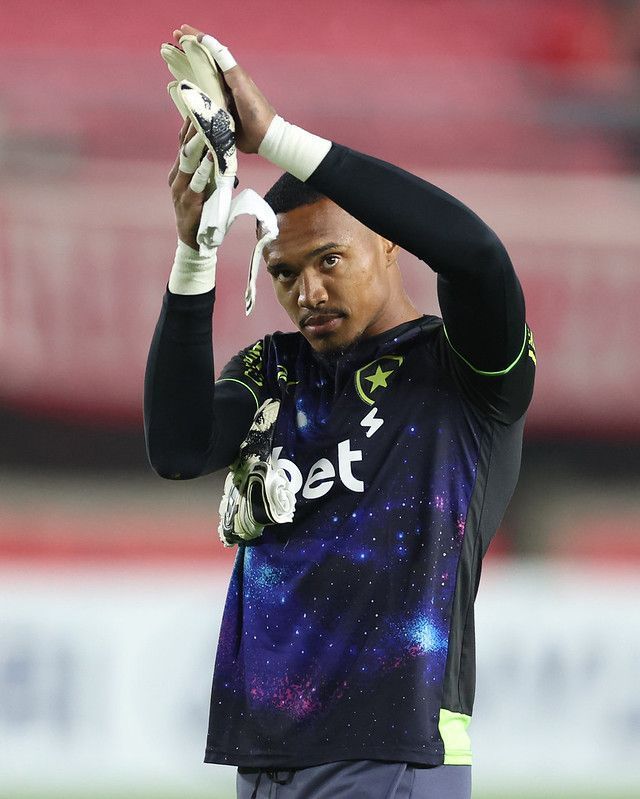 John avalia falha na derrota do Botafogo para o Estudiantes: 'Fui infeliz'