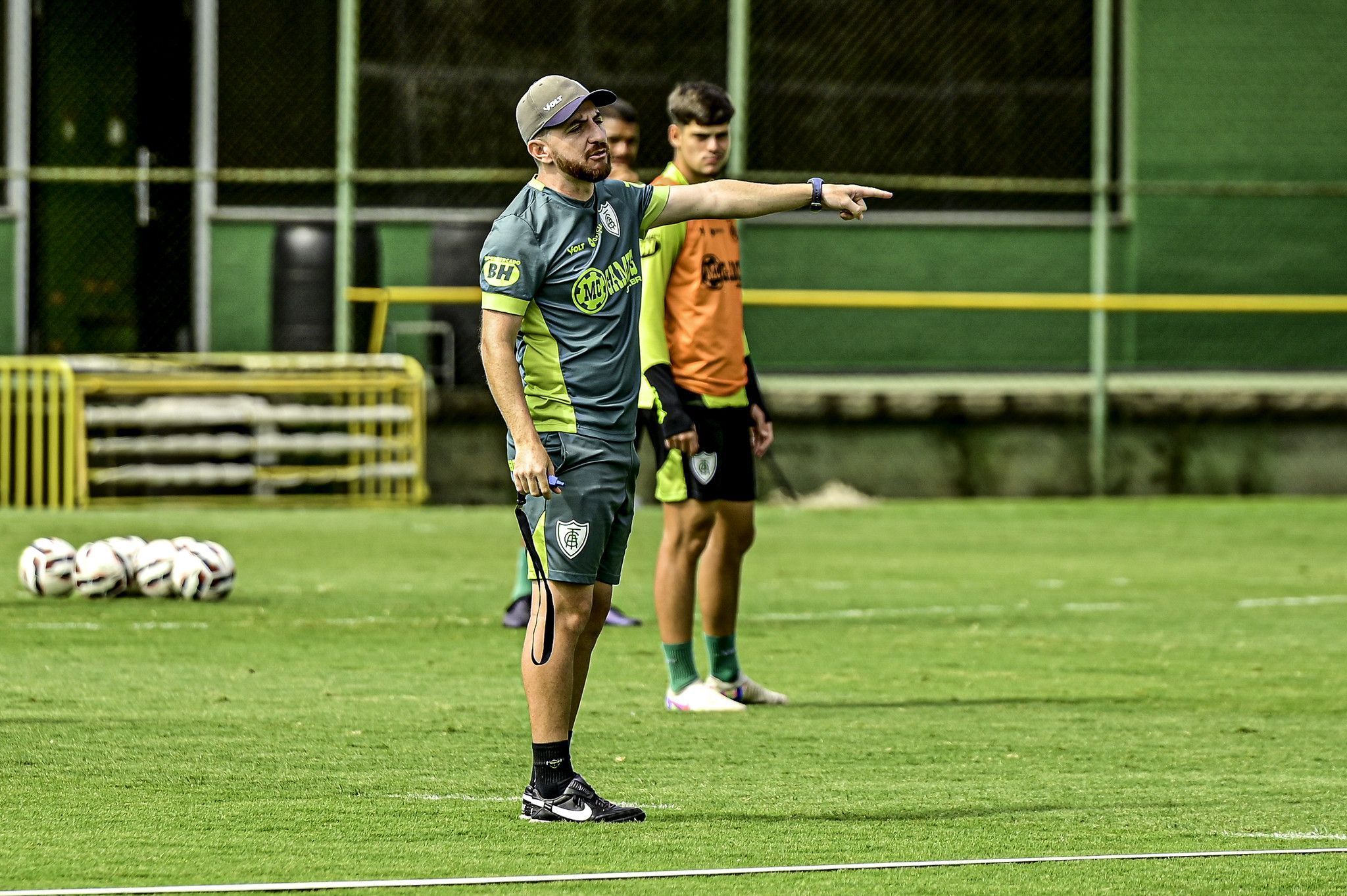 Escalação do América: William Batista muda time para jogo contra Avaí