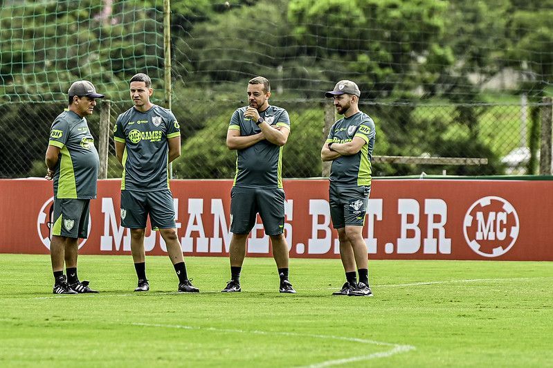Escalação do América: William Batista prepara mudanças contra o Avaí, pela Série B