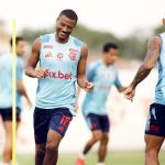 Flamengo volta a contar com os 'melhores do Brasil' contra o Corinthians