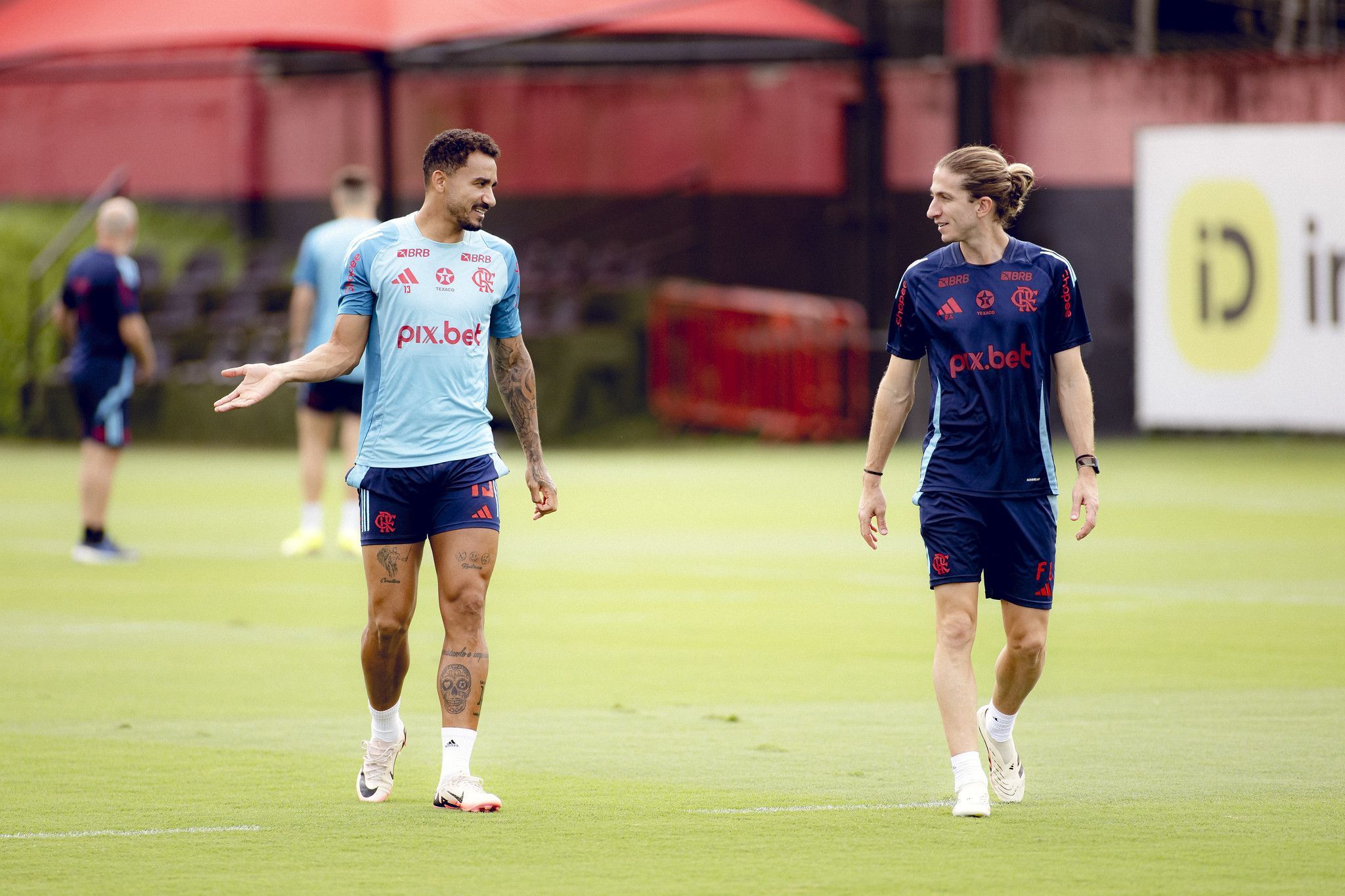 Danilo revela trunfo do Flamengo para marcar estrela do Corinthians
