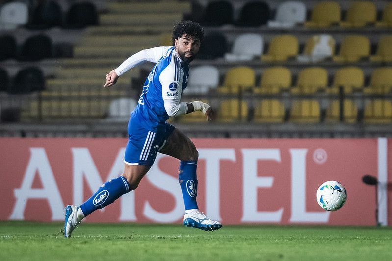 Campeão brasileiro pelo Cruzeiro, comentarista critica desempenho da equipe